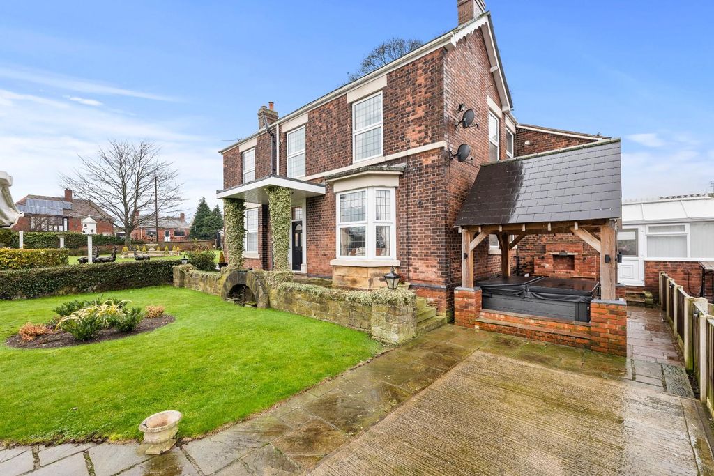 Additional image 28 of 3 bed detached house for saleStation Road, Brimington, Chesterfield S43