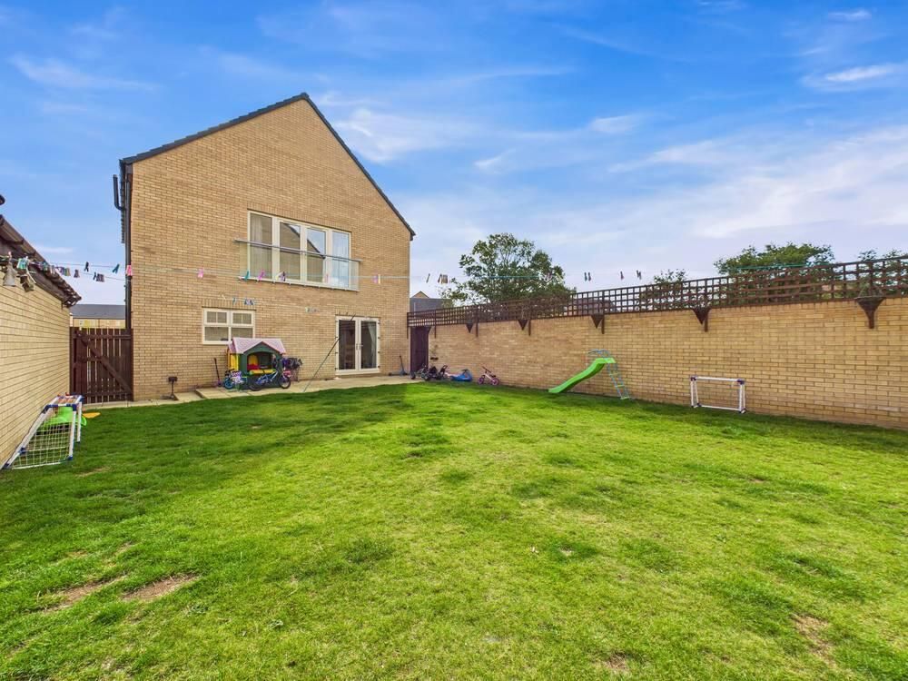 Additional image 17 of 4 bed detached house for saleHaydock Avenue, Castleford WF10