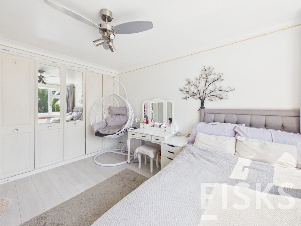 Additional image 24 of 4 bed detached house for saleThorney Bay Road, Canvey Island SS8