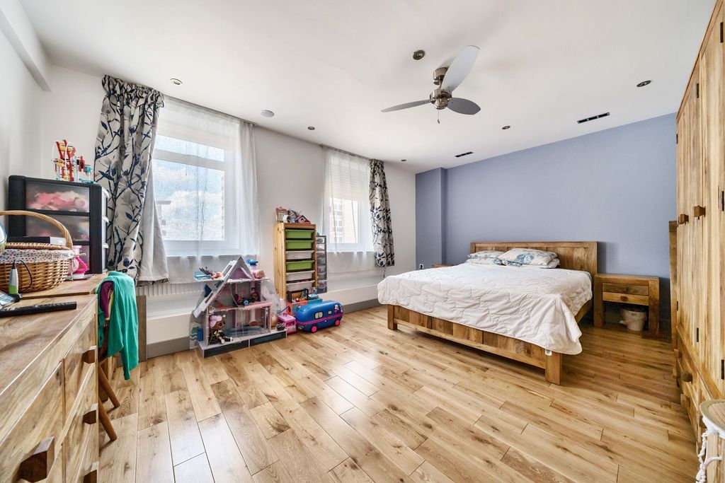 Additional image 6 of 5 bed flat for saleHigh Street, Chatham ME4