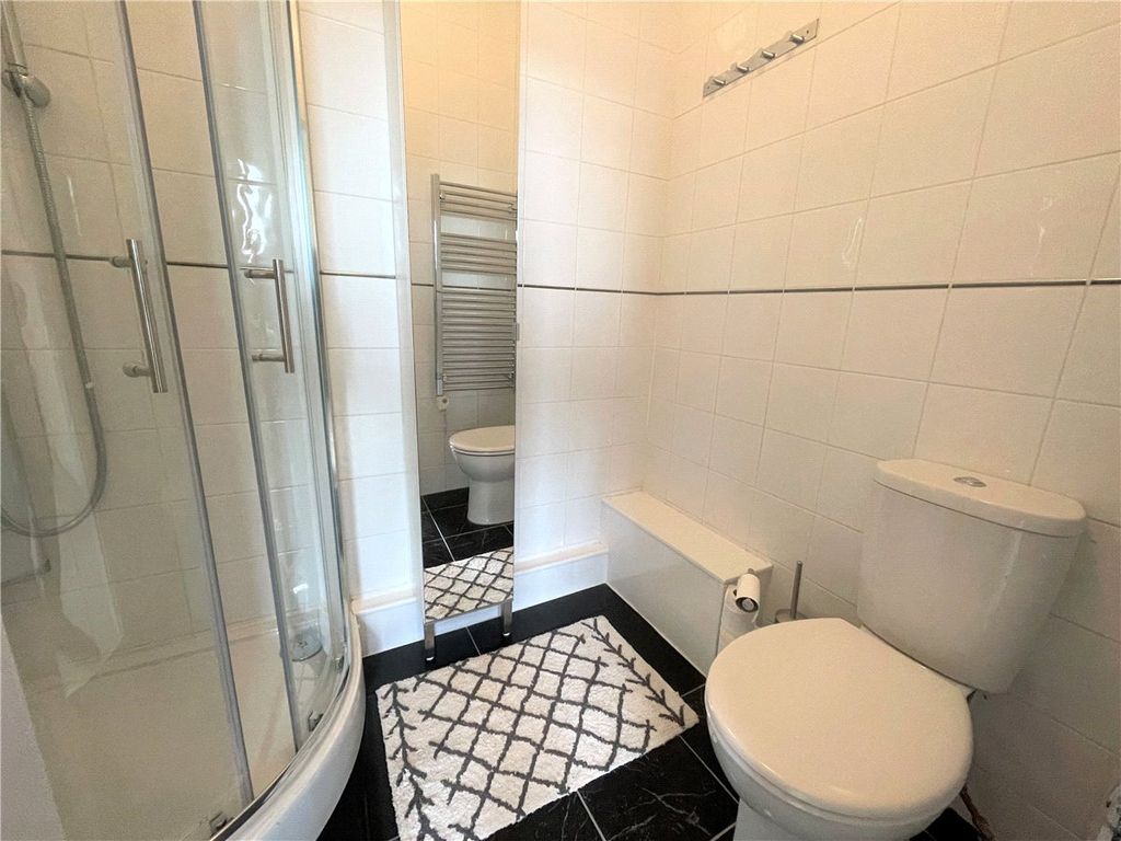 Additional image 3 of 1 bed flat for saleHigh Street, Marlborough, Wiltshire SN8