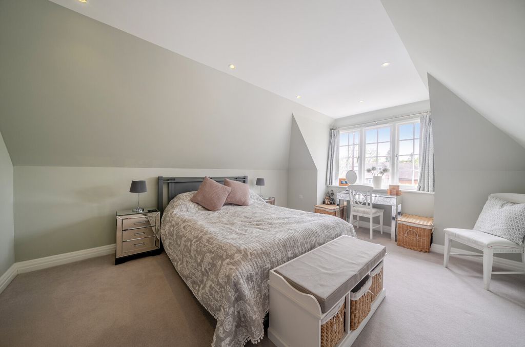 Additional image 25 of 6 bed detached house for saleThe Drive, Chislehurst, Kent BR7