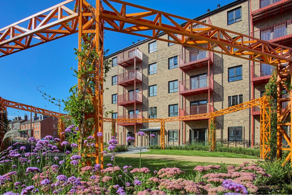 2 bed flat for saleTayfen Road, Bury St. Edmunds IP33