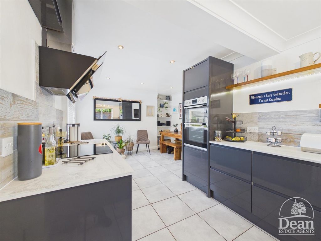 Additional image 12 of 3 bed detached bungalow for saleSt. Whites Road, Cinderford GL14