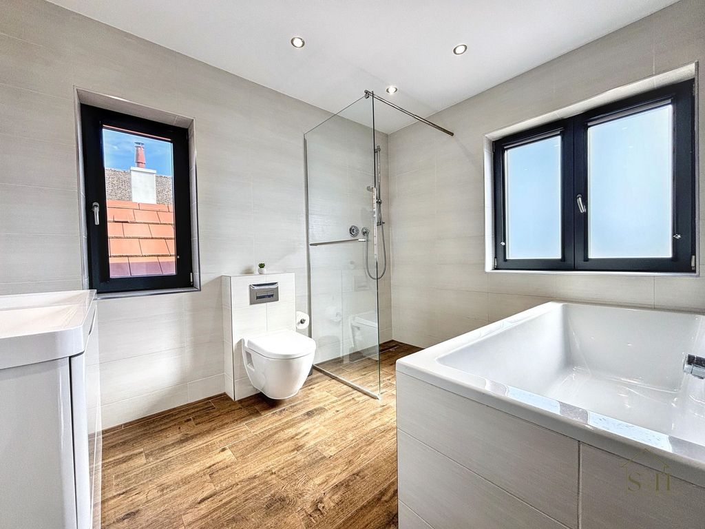 Additional image 25 of 6 bed detached house for saleLittlebourne Road, Canterbury CT3