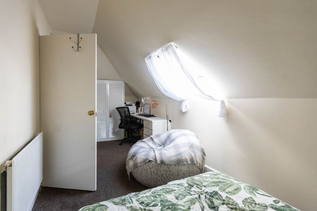 Additional image 11 of 2 bed flat for saleHill Street, Dunoon PA23