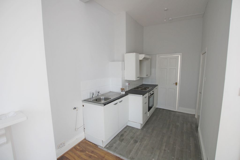 Additional image 4 of 3 bed flat for saleSt. James's Street, Burnley BB11