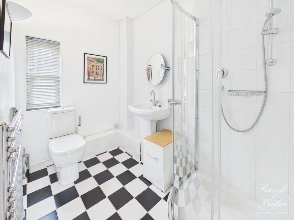 Additional image 10 of 4 bed detached house for saleMoreton Road, Buckingham, Buckinghamshire MK18