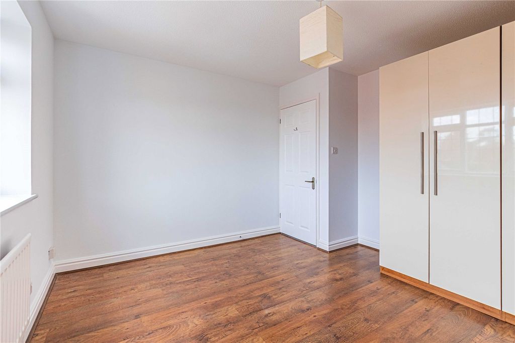 Additional image 9 of 4 bed semi-detached house for saleThe Birches, Bushey, Hertfordshire WD23