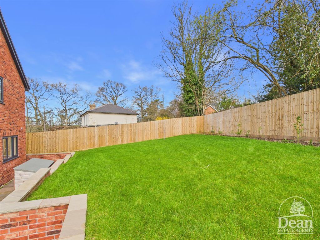 Additional image 27 of 4 bed detached house for saleSchool Close, Cinderford GL14