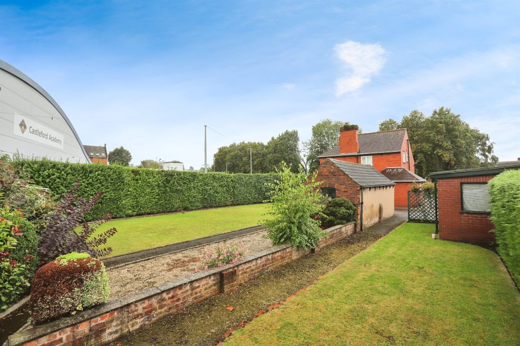 Additional image 3 of 3 bed detached house for saleFerrybridge Road, Castleford WF10