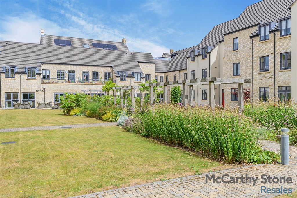 Additional image 44 of 1 bed flat for saleWatson Place, Trinity Road, Chipping Norton, Oxfordshire OX7