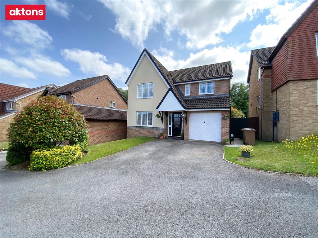 Additional image 2 of 4 bed detached house for salePant Llygodfa, Caerphilly CF83