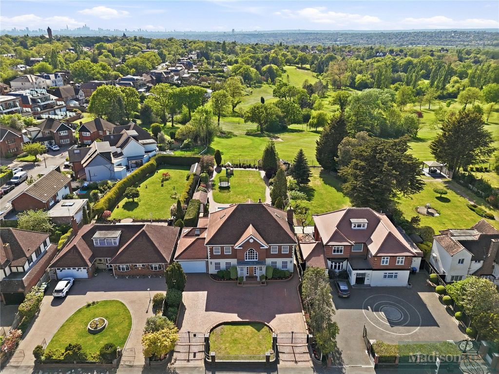 Additional image 51 of 5 bed detached house for saleHainault Road, Chigwell, Essex IG7