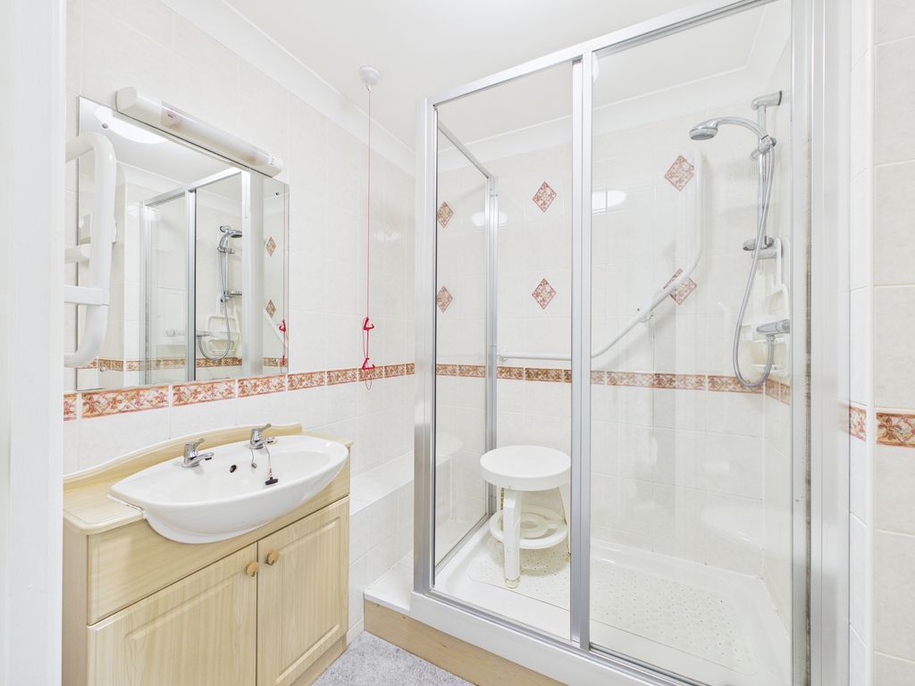 Additional image 3 of 1 bed property for saleTrevithick Road, Camborne TR14