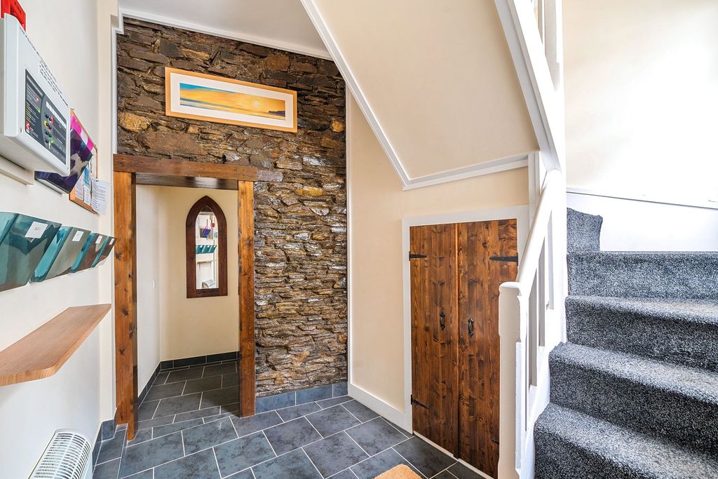 Additional image 2 of 5 bed block of flats for saleFore Street, Callington PL17