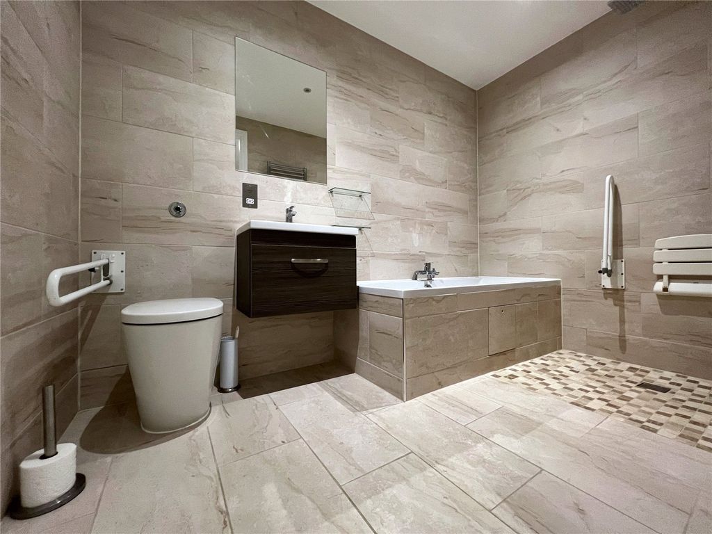 Additional image 9 of 1 bed flat for saleStratton Place, Stratton, Cirencester, Gloucestershire GL7