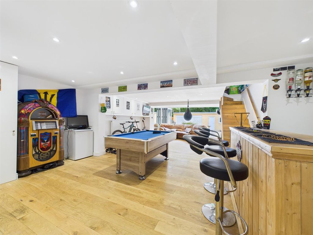 Additional image 8 of 4 bed detached house for salePlantation Road, Chippenham SN14