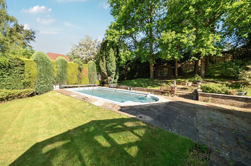 Additional image 2 of 4 bed detached house for saleCamden Park Road, Chislehurst, Kent BR7