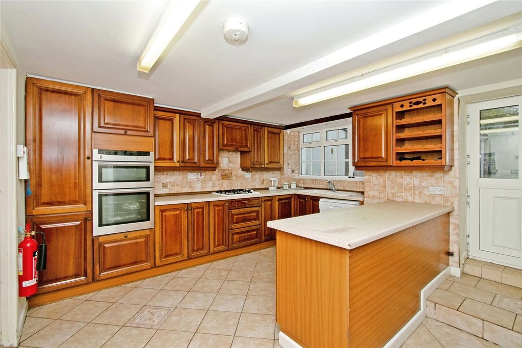 Additional image 14 of 9 bed semi-detached house for saleTehidy Road, Camborne, Cornwall TR14