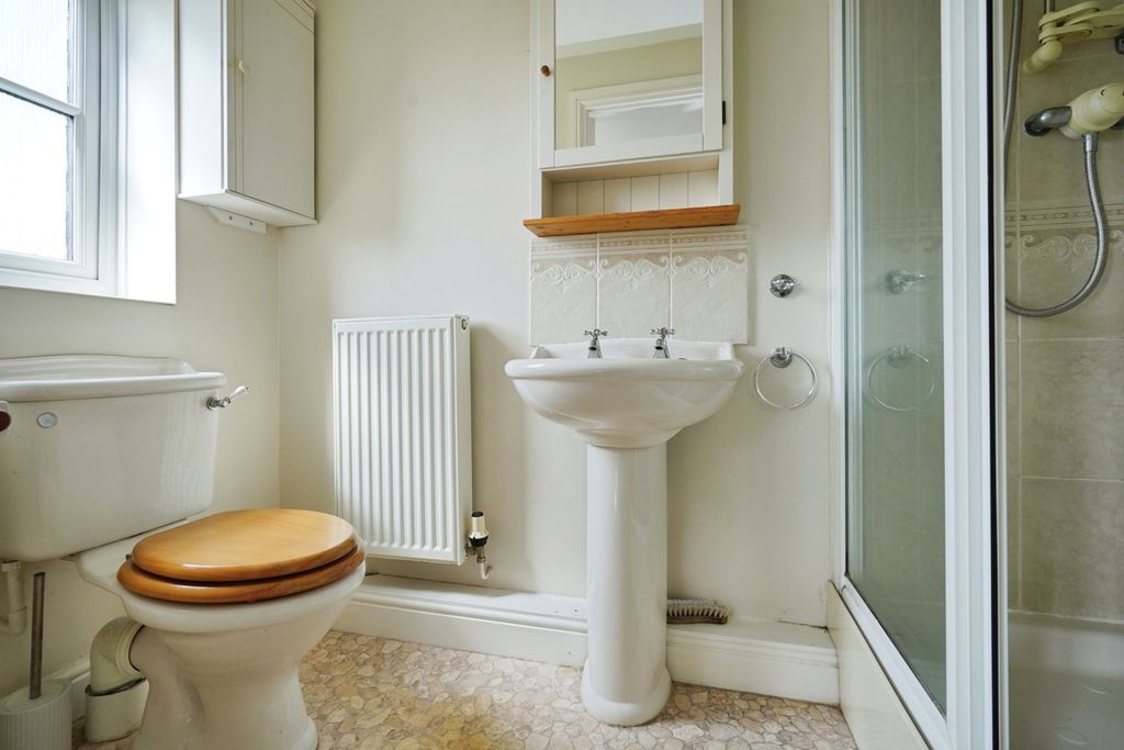 Additional image 18 of 4 bed detached house for saleShotwood Close, Rolleston-On-Dove, Burton-On-Trent, Staffordshire DE13