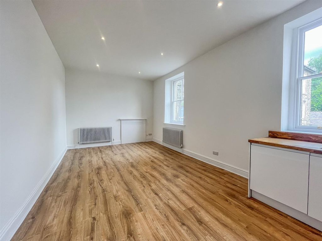Additional image 5 of 2 bed flat for saleThe George, St. Johns Road, Buxton SK17