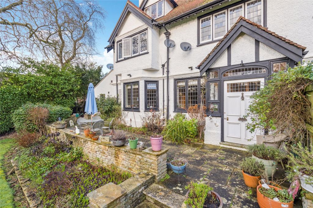 Additional image 24 of 2 bed flat for saleLycrome Road, Chesham, Buckinghamshire HP5