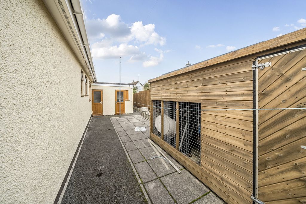 Additional image 16 of 3 bed bungalow for saleChequetts Close, Callington PL17