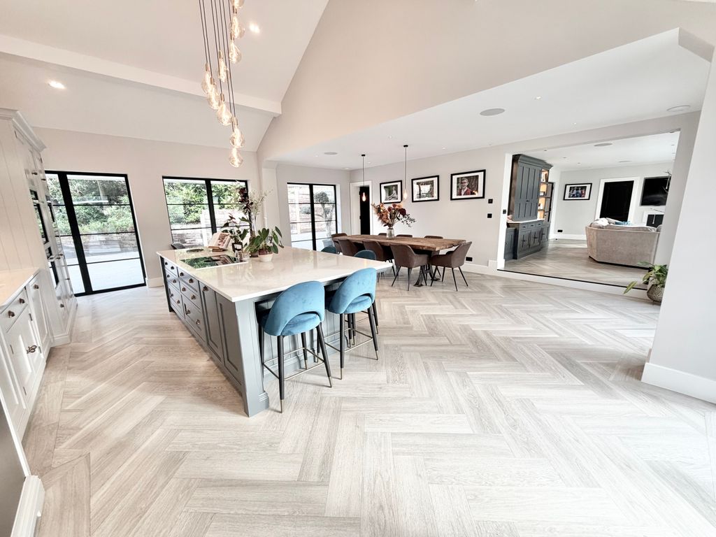 Additional image 11 of 5 bed detached house for salePrior Croft Close, Camberley GU15
