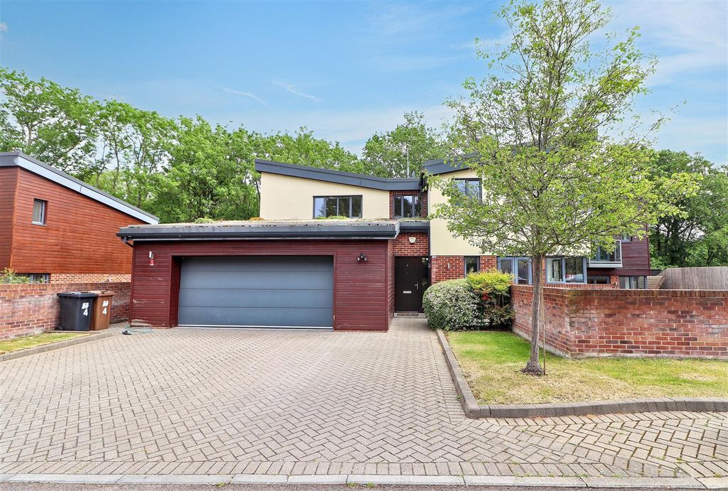 Additional image 36 of 4 bed detached house for saleSandy Lane, Bushey WD23