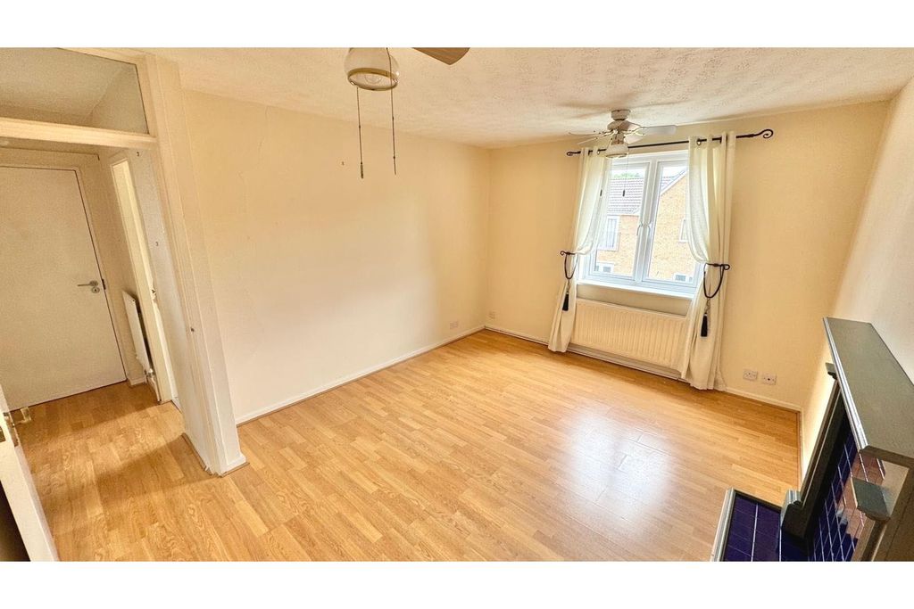Additional image 5 of 1 bed flat for saleEskrett Street, Cannock WS12