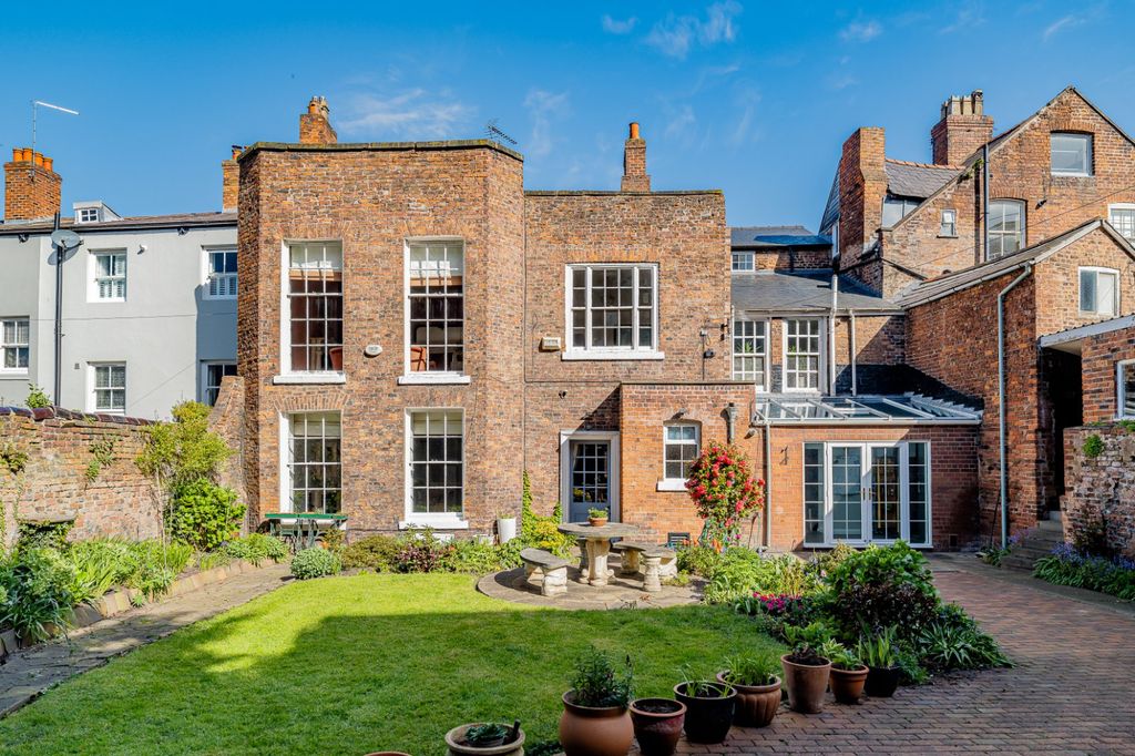 Additional image 2 of 4 bed terraced house for saleKing Street, Chester, Cheshire CH1