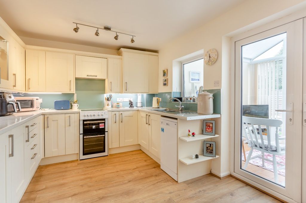 Additional image 6 of 3 bed end terrace house for saleStratton Heights, Cirencester, Gloucestershire GL7