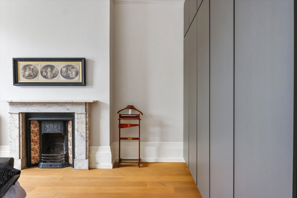 Additional image 8 of 5 bed terraced house for saleLypiatt Terrace, Cheltenham, Gloucestershire GL50