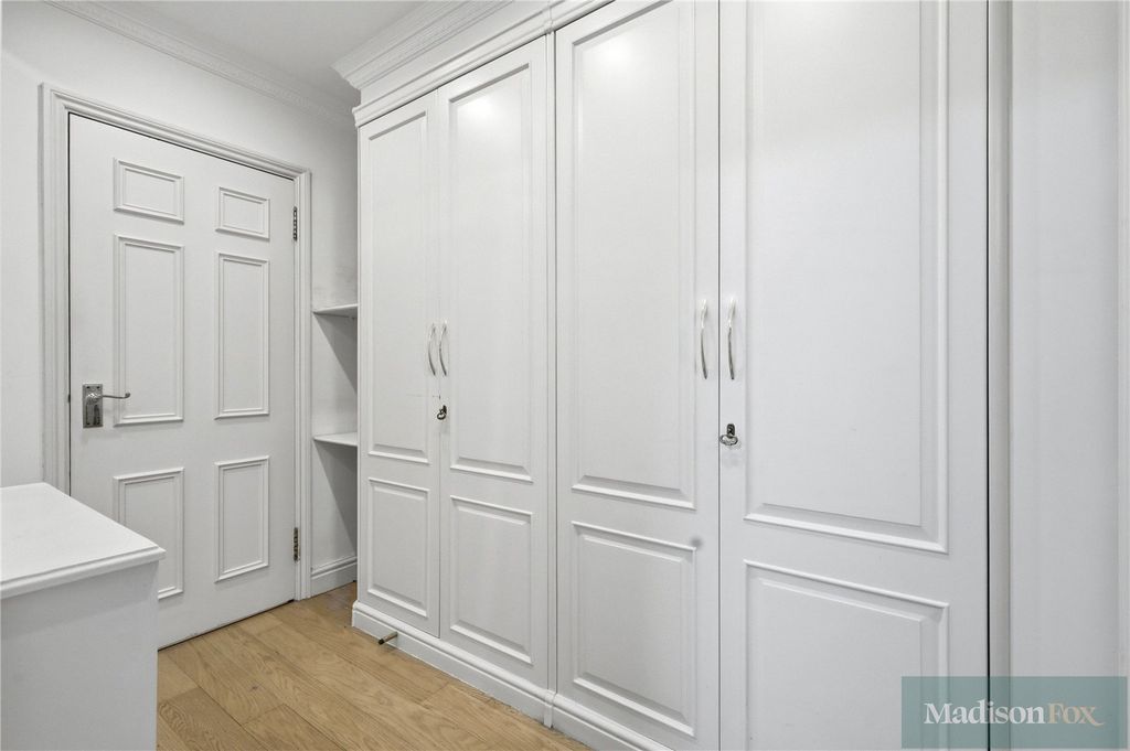 Additional image 18 of 2 bed flat for saleManor Road, Chigwell, Essex IG7