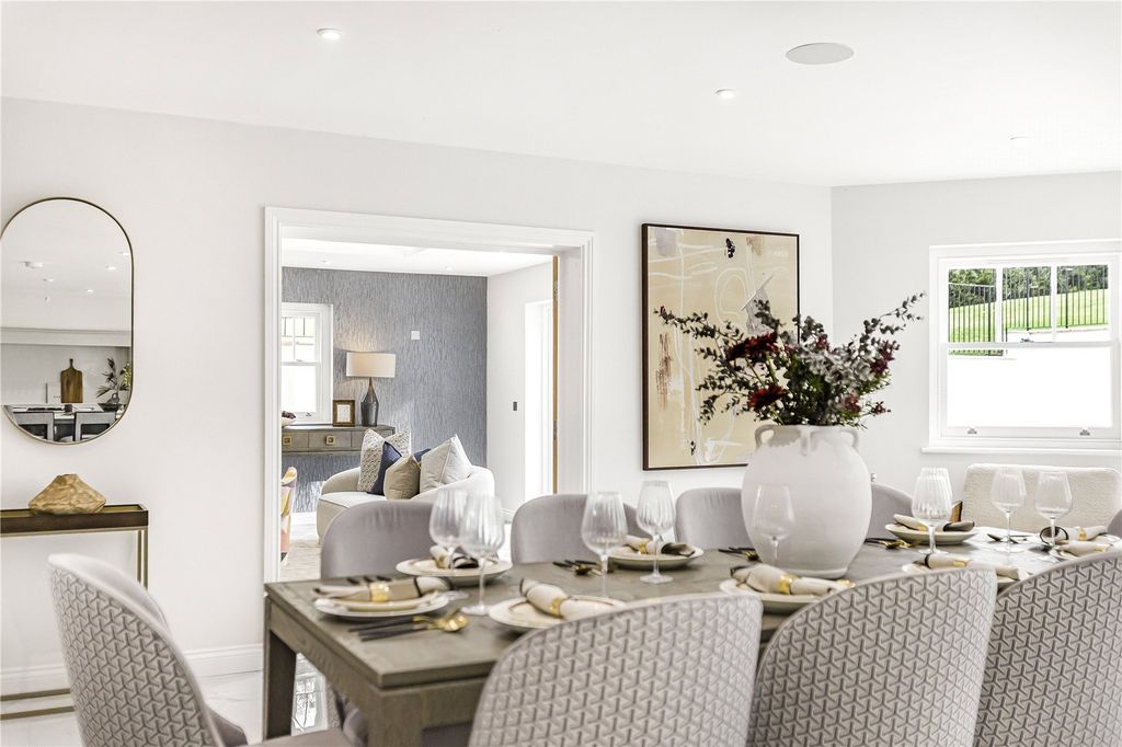 Additional image 13 of 8 bed detached house for saleHeathbourne Road, Bushey Heath, Hertfordshire WD23