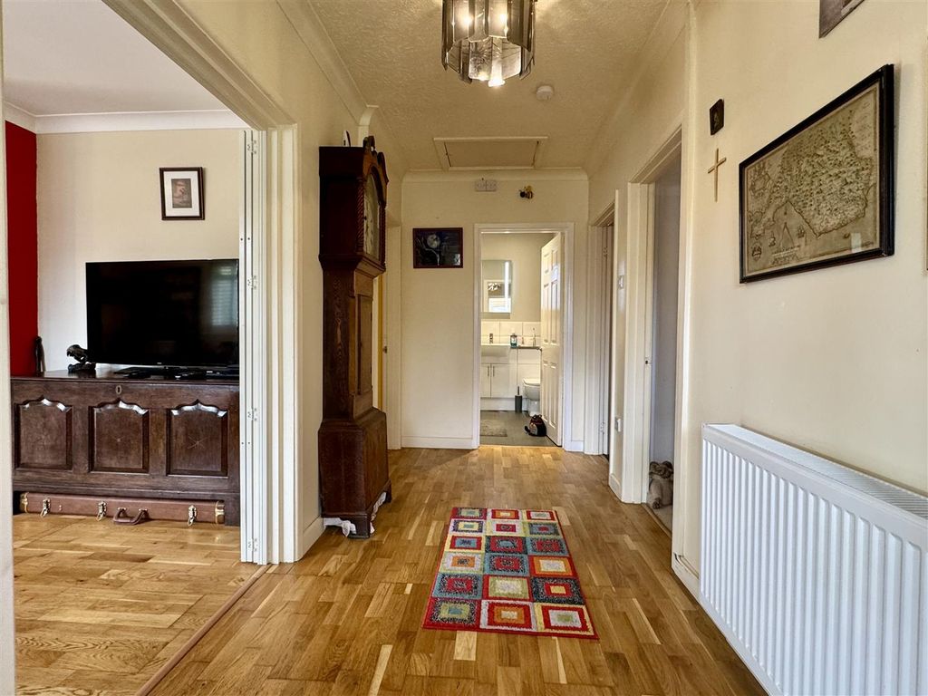 Additional image 16 of 3 bed detached bungalow for saleLoop Road, Beachley, Chepstow NP16