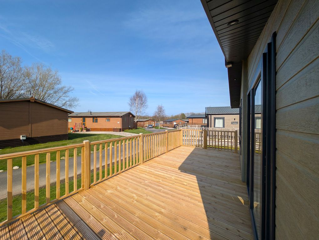 Additional image 2 of 3 bed lodge for saleBorwick Ln, Warton, Carnforth LA6