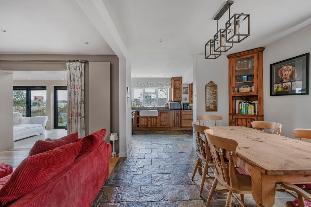 Additional image 2 of 5 bed detached house for saleBaunton Lane, Cirencester, Gloucestershire GL7