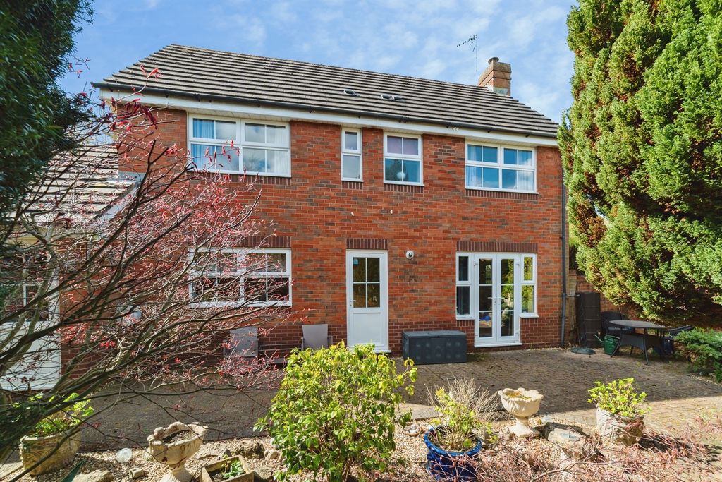 Additional image 18 of 4 bed detached house for salePlumpton Close, Chippenham SN14