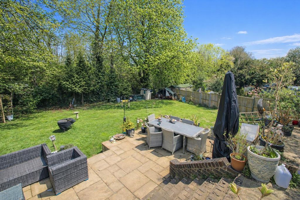 Additional image 4 of 5 bed semi-detached house for saleNorthwood Road, Carshalton SM5