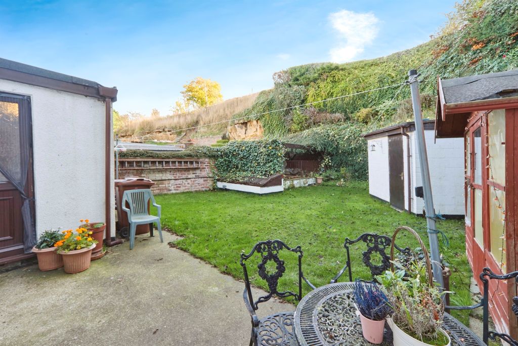 Additional image 7 of 7 bed semi-detached house for saleWheldon Road, Castleford WF10