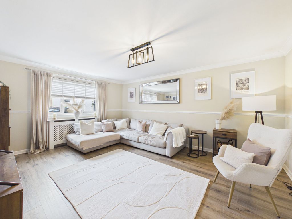 Additional image 2 of 2 bed flat for saleDuke's Court, Duke Street, Larkhall ML9