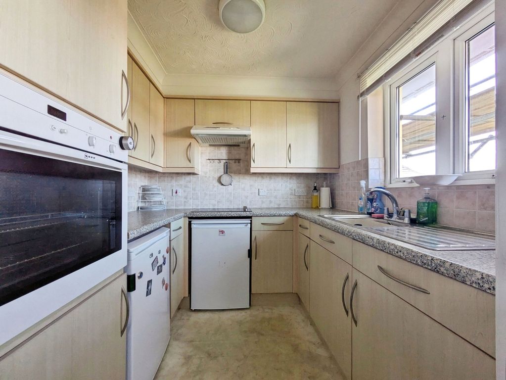 Additional image 12 of 1 bed flat for saleTrevithick Road, Camborne, Cornwall TR14