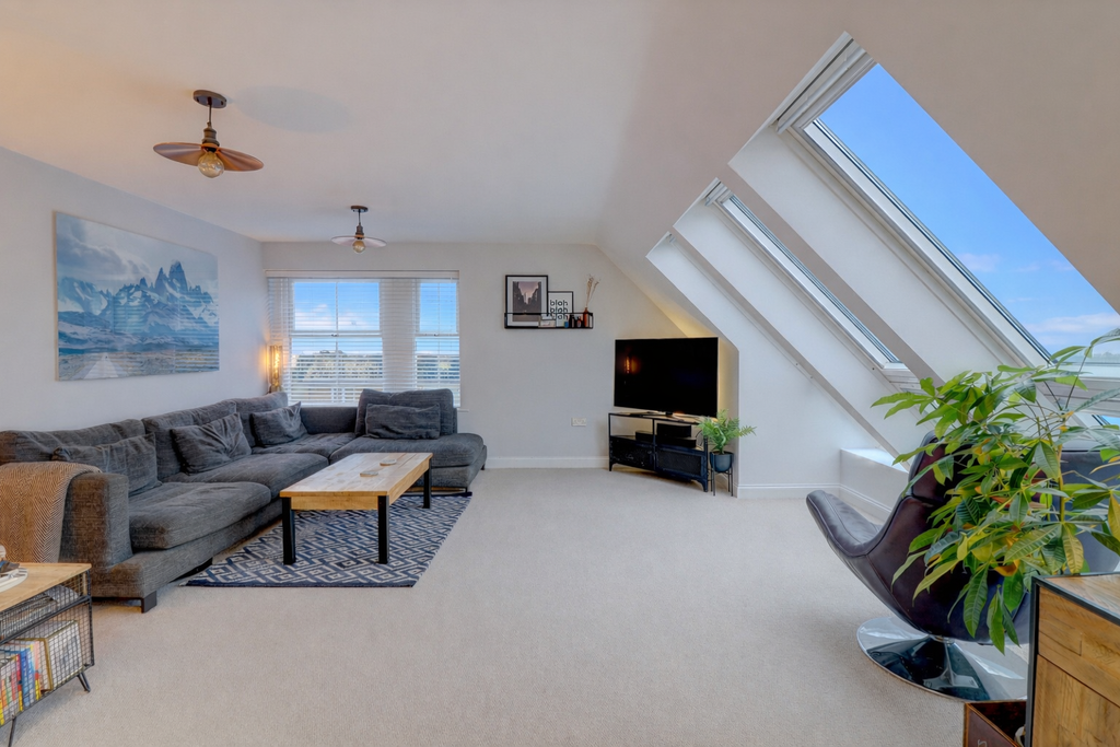 Additional image 3 of 1 bed flat for saleGoodearl Place, Princes Risborough, Buckinghamshire HP27
