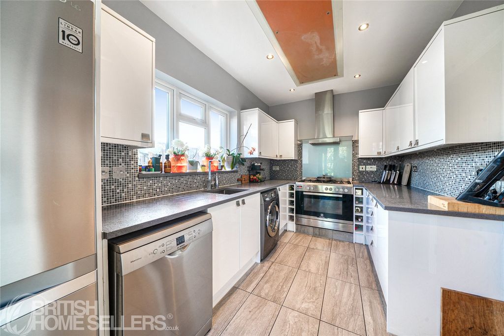 Additional image 4 of 6 bed detached house for saleWoodmansterne Road, Carshalton SM5