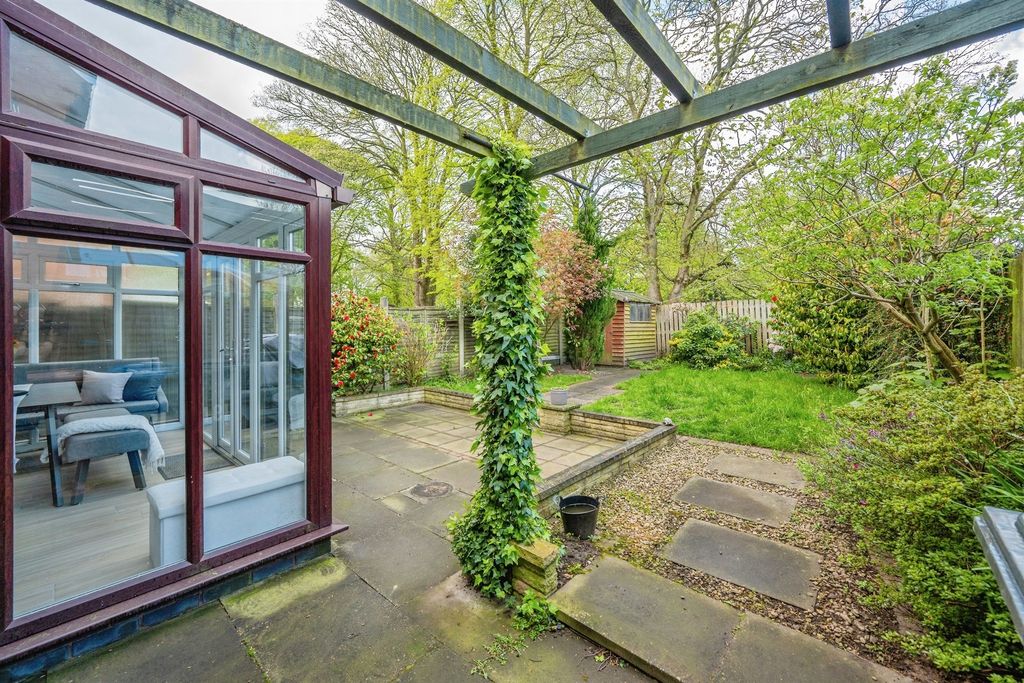 Additional image 9 of 3 bed semi-detached house for saleWillett Avenue, Burntwood WS7