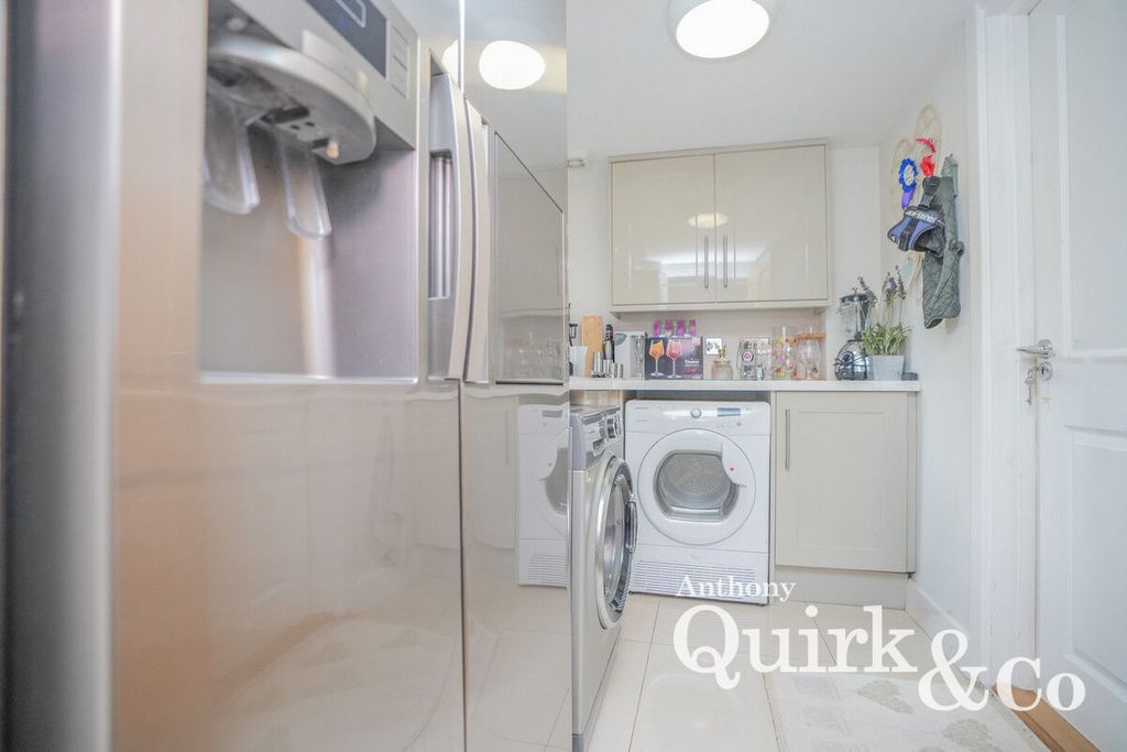 Additional image 9 of 4 bed detached house for saleChurch Parade, Canvey Island SS8