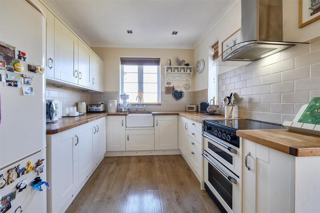 Additional image 20 of 3 bed flat for saleChisenbury Court, East Chisenbury, Pewsey SN9