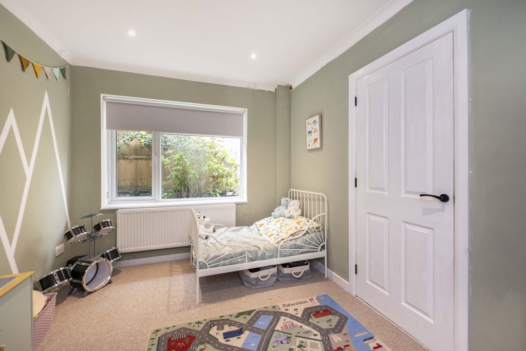 Additional image 19 of 4 bed detached house for saleChestnut Avenue, Chesham HP5